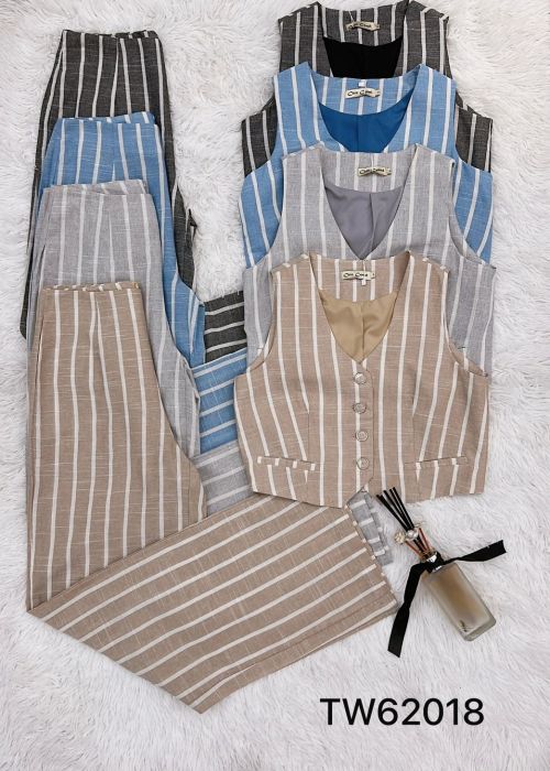 1109 CONJUNTO EMILLY