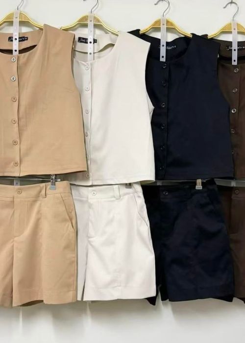 1389 CONJUNTO SALVAN